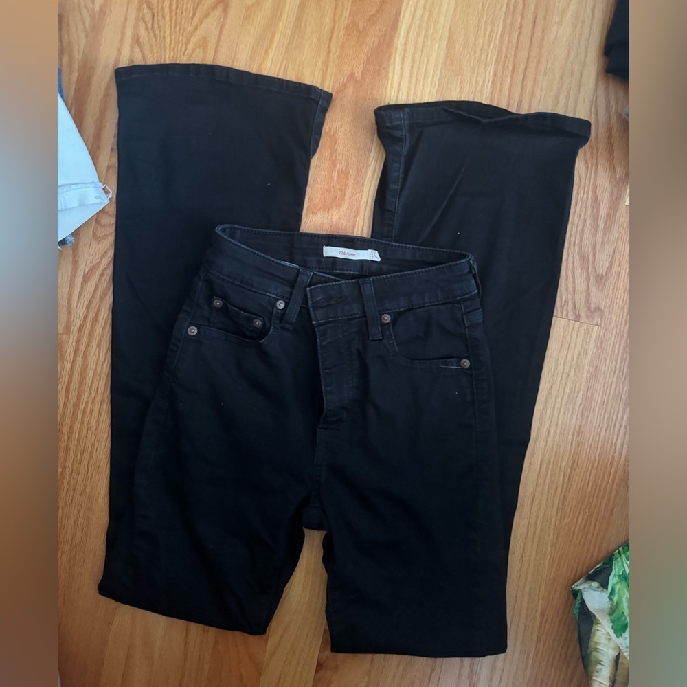 Levi’s 726 high rise flare jeans